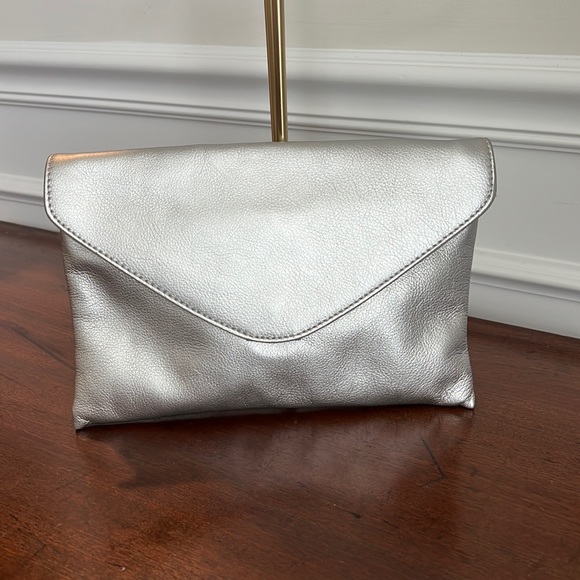 J. Crew Factory Envelope silver Leather Shoulder Bag Clutch with Chain Strap - Picture 2 of 7